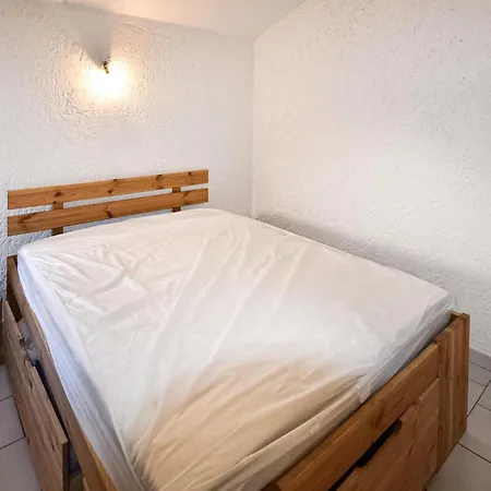 2 Bedroom Beautiful In *